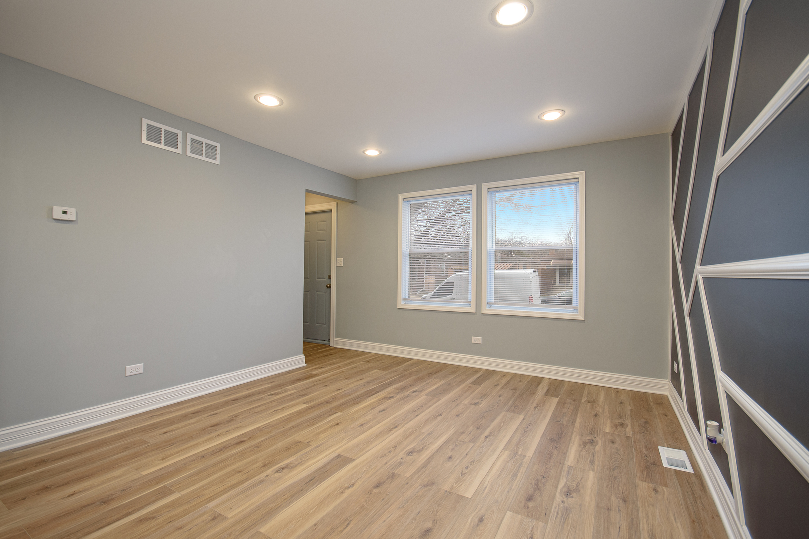 9605 S Greenwood Avenue, Chicago, IL 60628