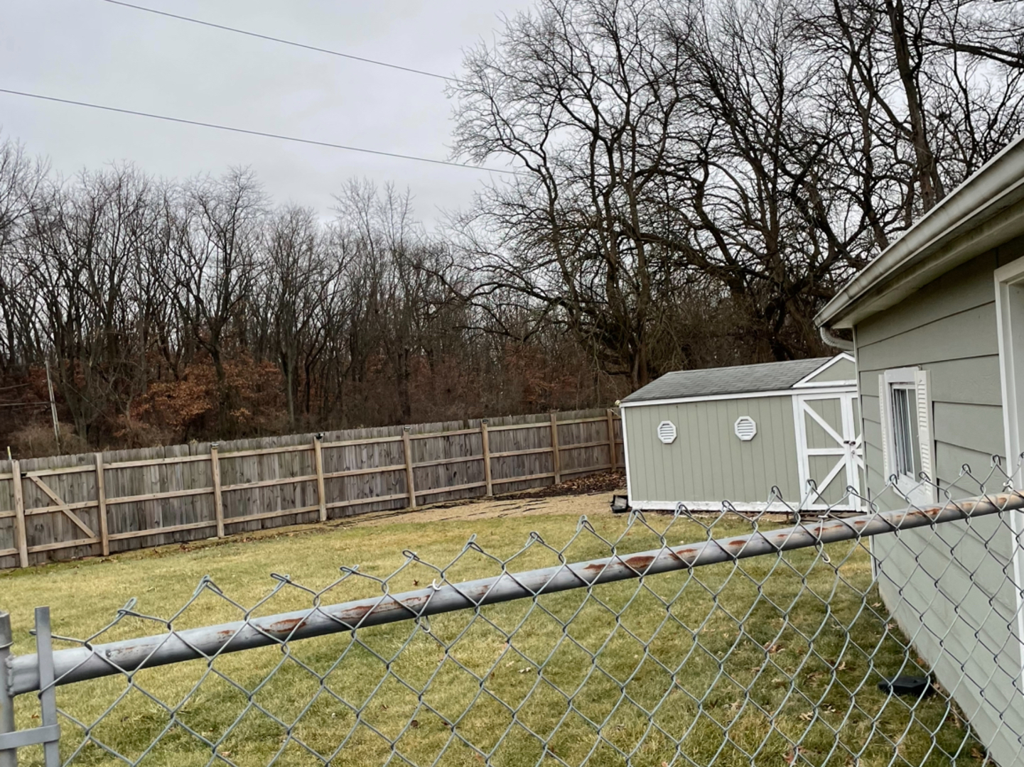 2809 Forest Lane, Lansing, IL 60438