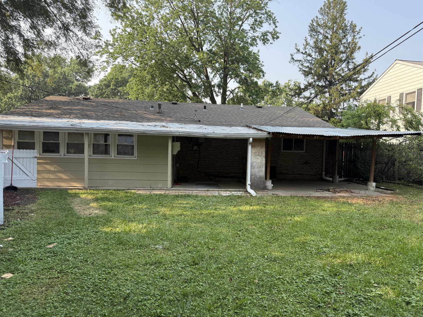 533 Redwood Road, Bolingbrook, IL 60440