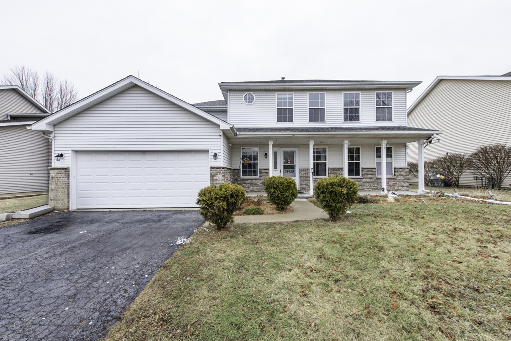 38429 N Creek Court, Beach Park, IL 60087