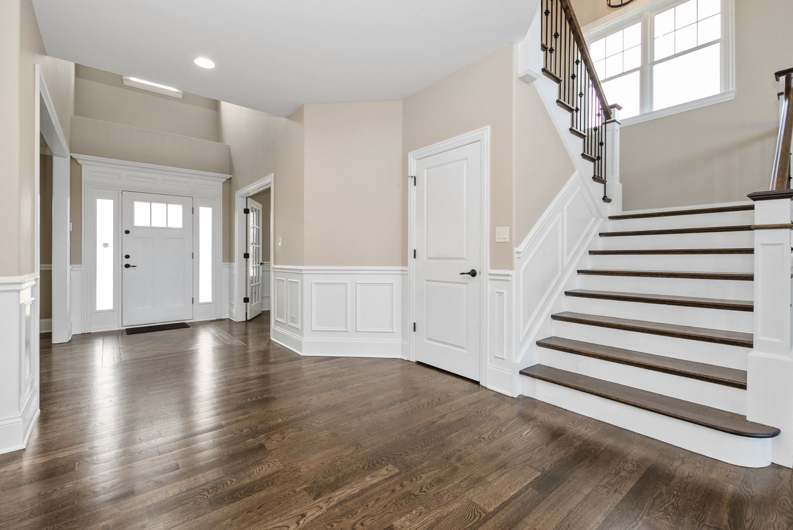 8485 Stone Creek Boulevard, Frankfort, IL 60423