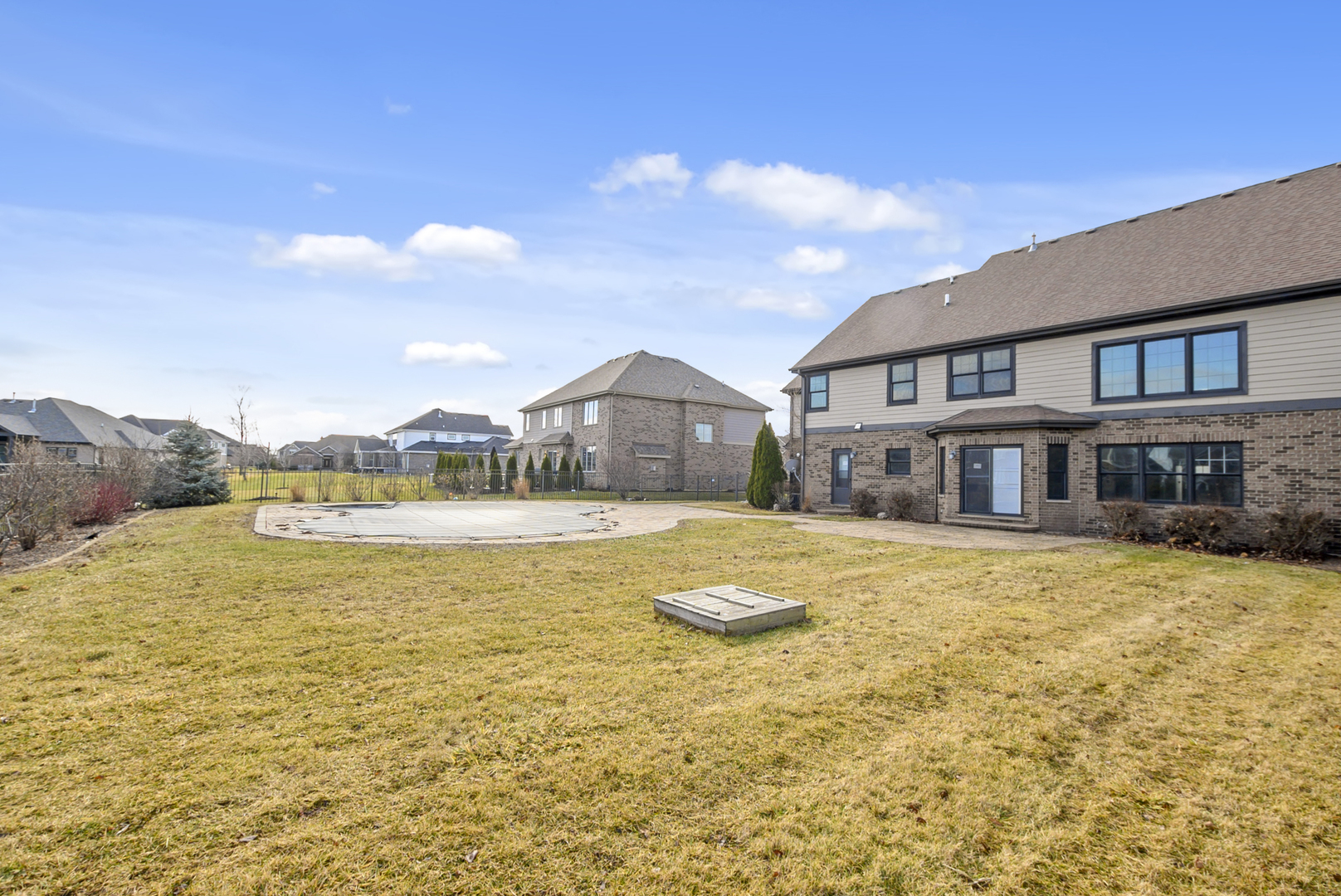 8485 Stone Creek Boulevard, Frankfort, IL 60423