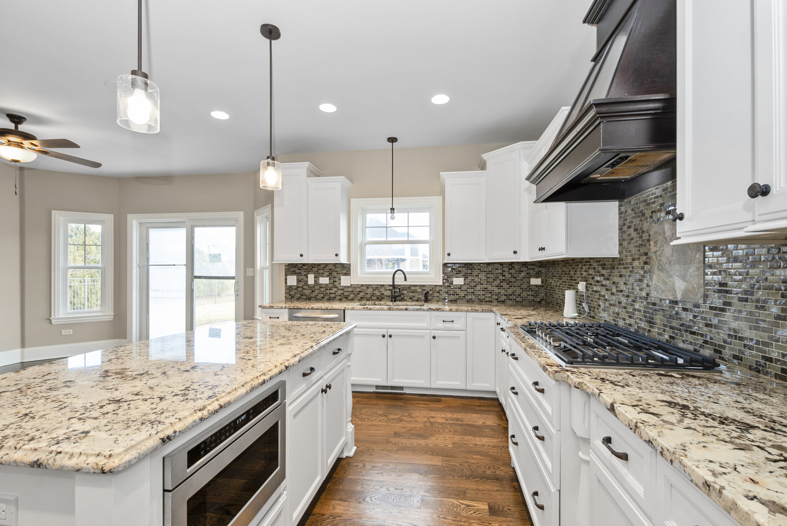 8485 Stone Creek Boulevard, Frankfort, IL 60423