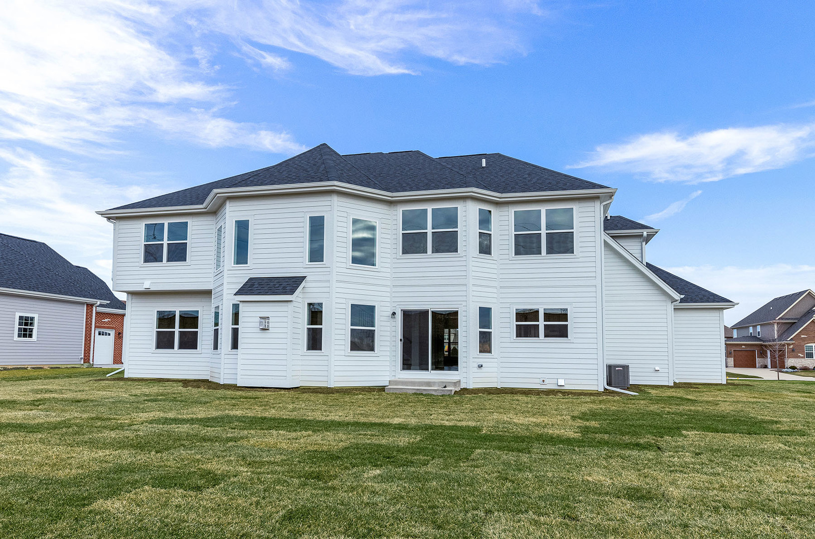 2004 Oldfield Road, Darien, IL 60561