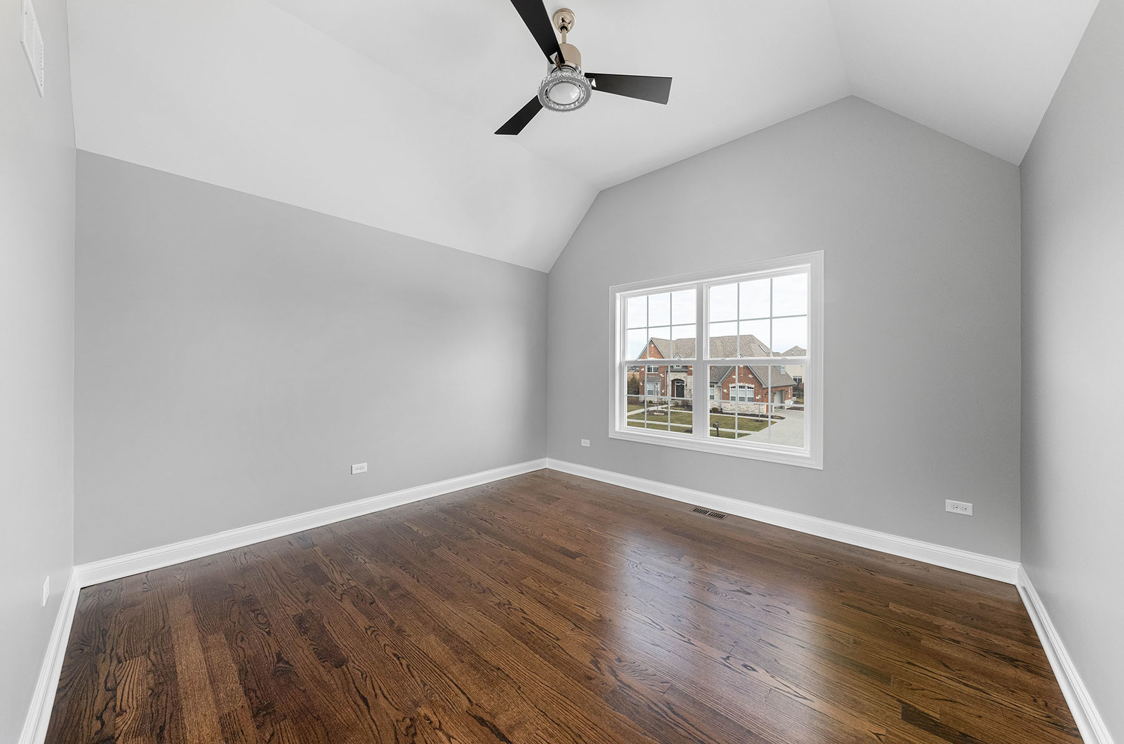 2004 Oldfield Road, Darien, IL 60561