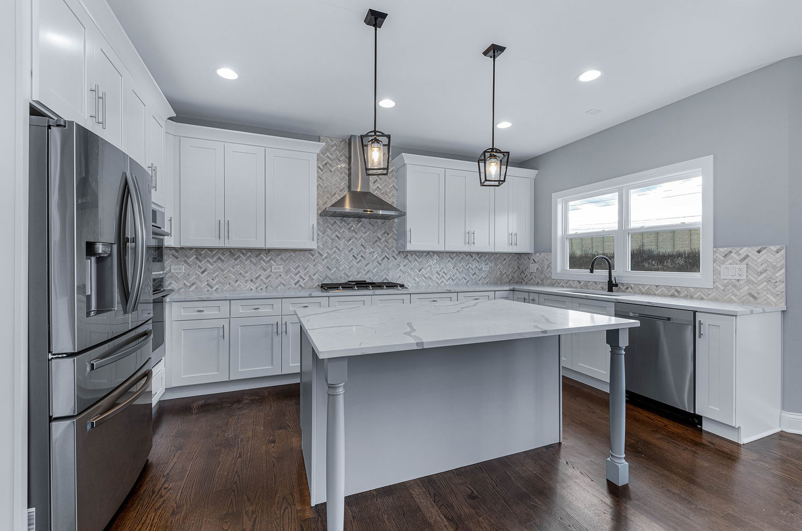 2004 Oldfield Road, Darien, IL 60561