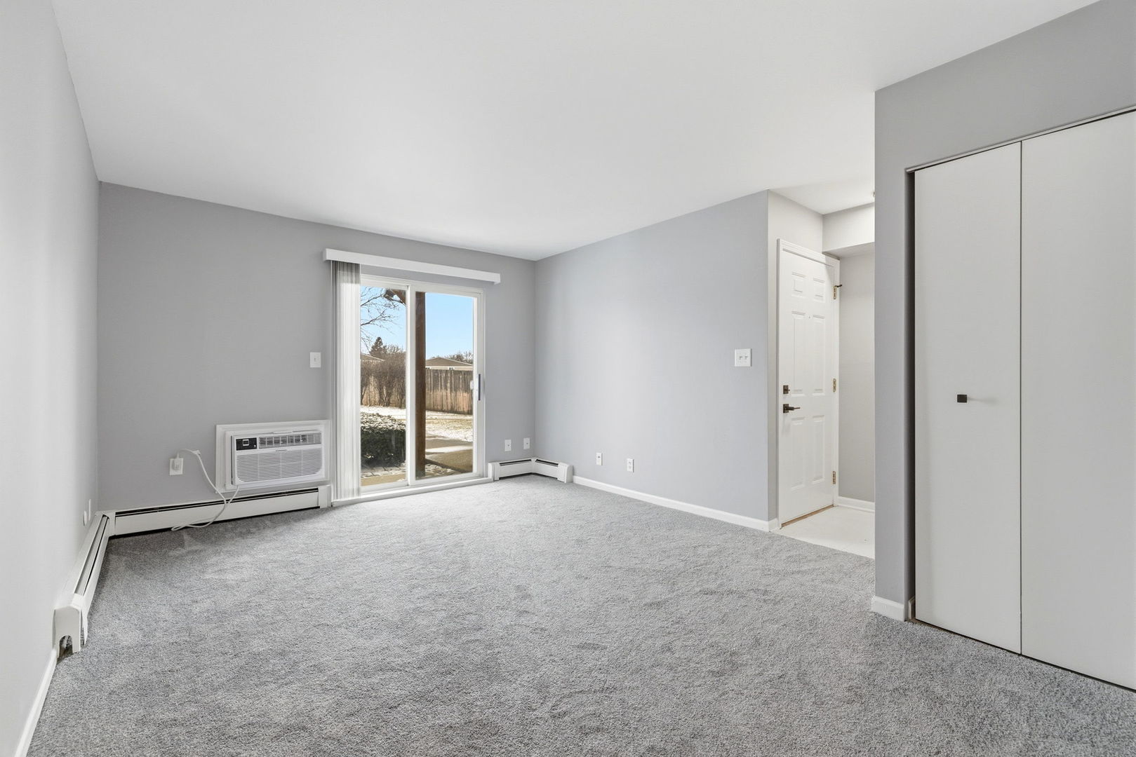 2800 Light Road #102, Oswego, IL 60543