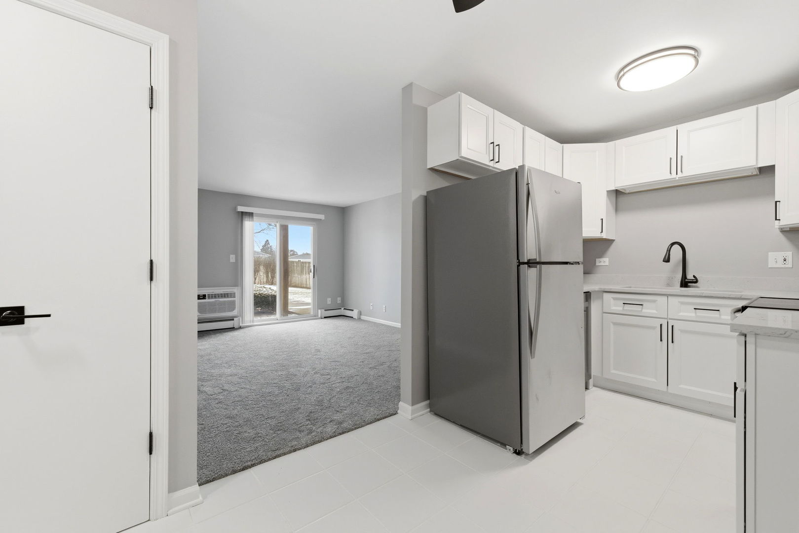 2800 Light Road #102, Oswego, IL 60543