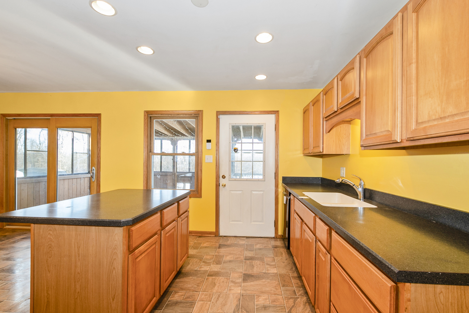 6500 163rd Place, Tinley Park, IL 60477