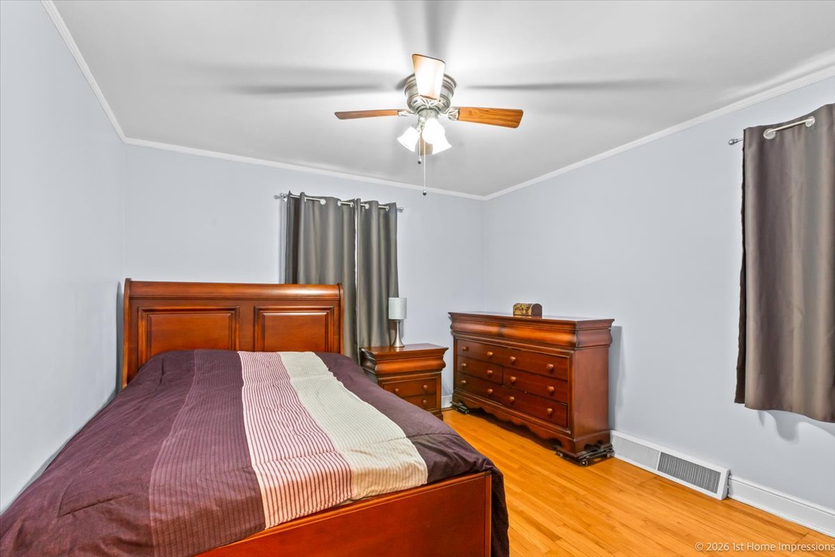 9603 S Albany Avenue, Evergreen Park, IL 60805