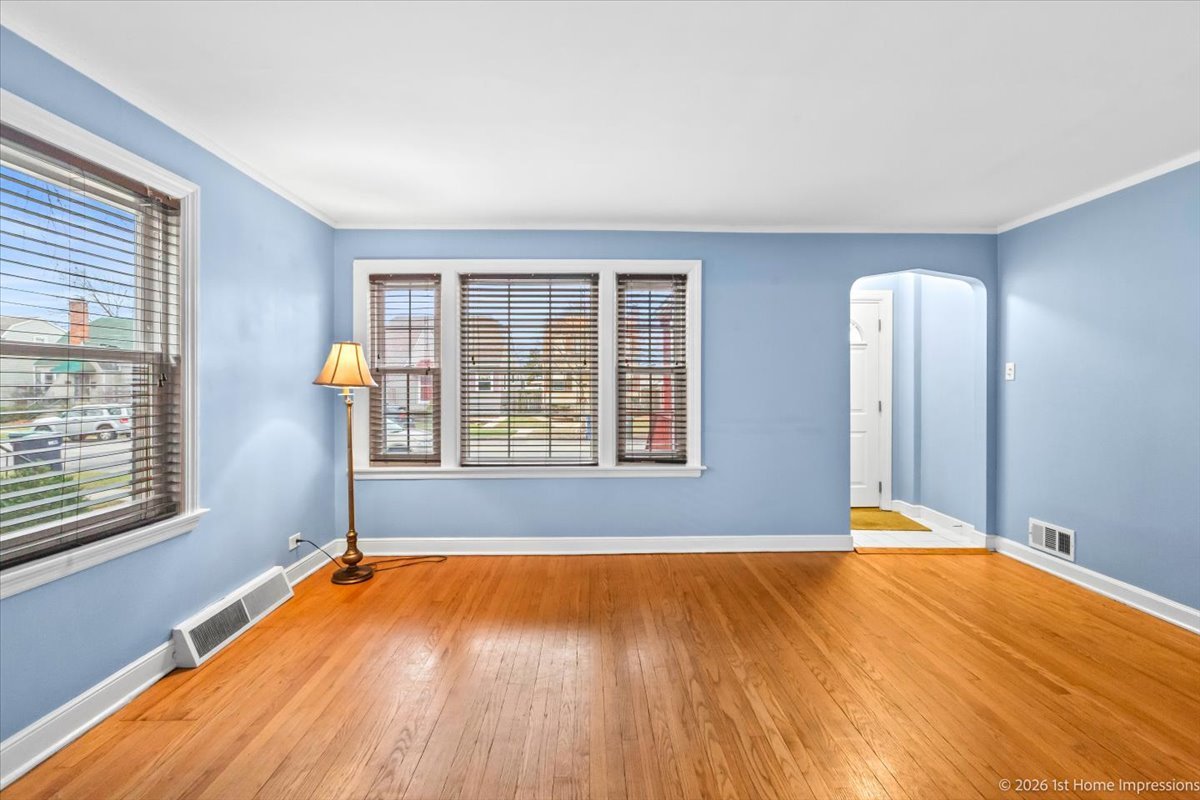 9603 S Albany Avenue, Evergreen Park, IL 60805