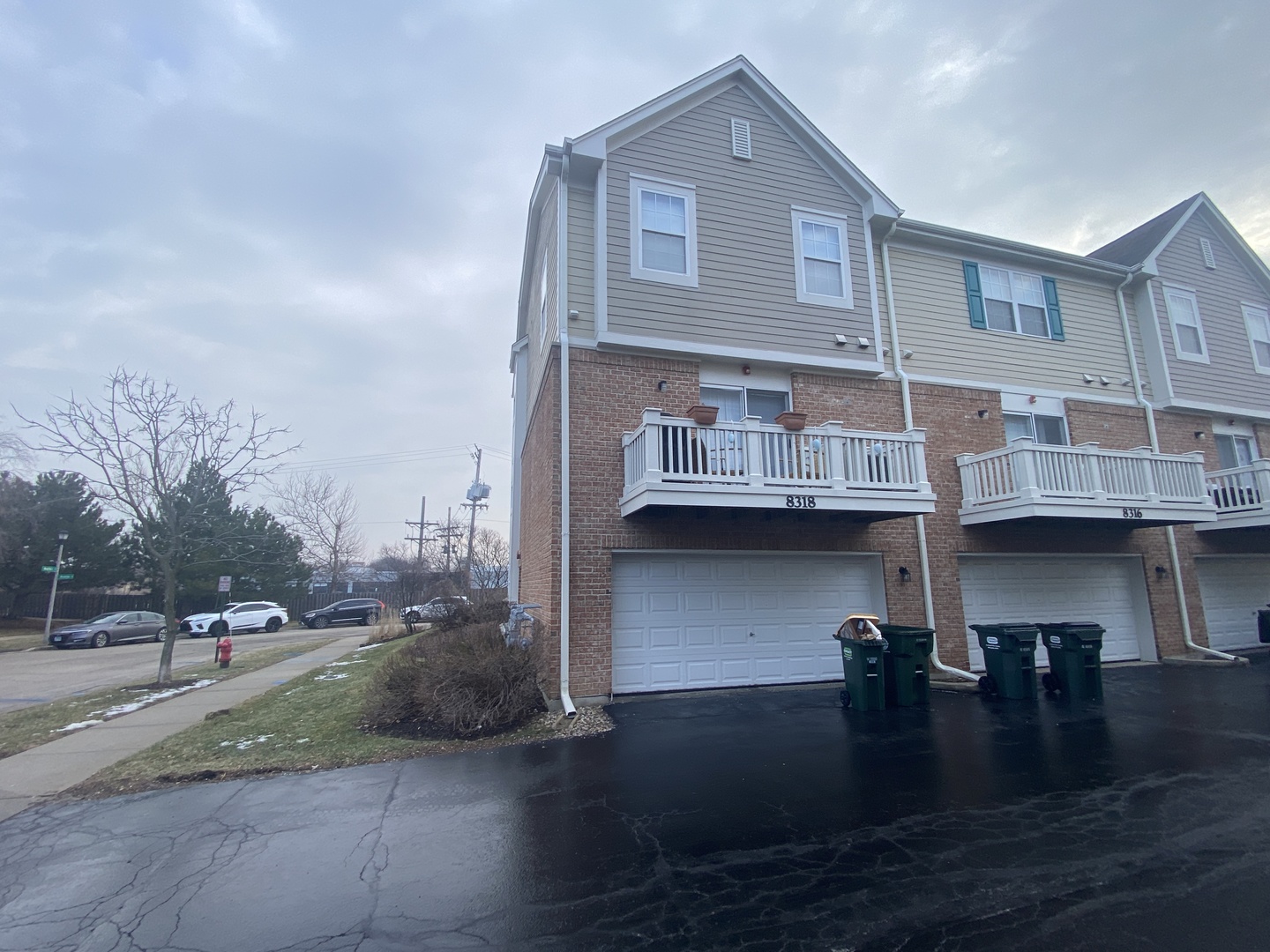 8318 Avalon Drive, Morton Grove, IL 60053