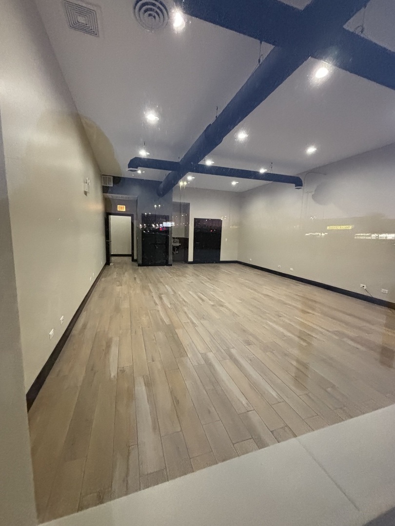 5033 S Cicero Avenue #1, Chicago, IL 60632