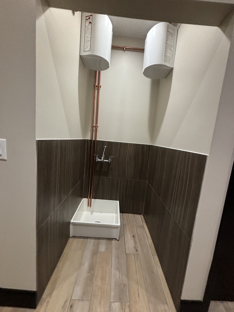 5033 S Cicero Avenue #1, Chicago, IL 60632