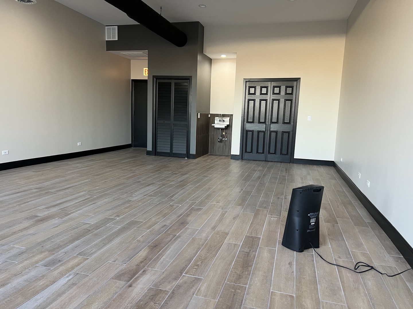 5033 S Cicero Avenue #1, Chicago, IL 60632