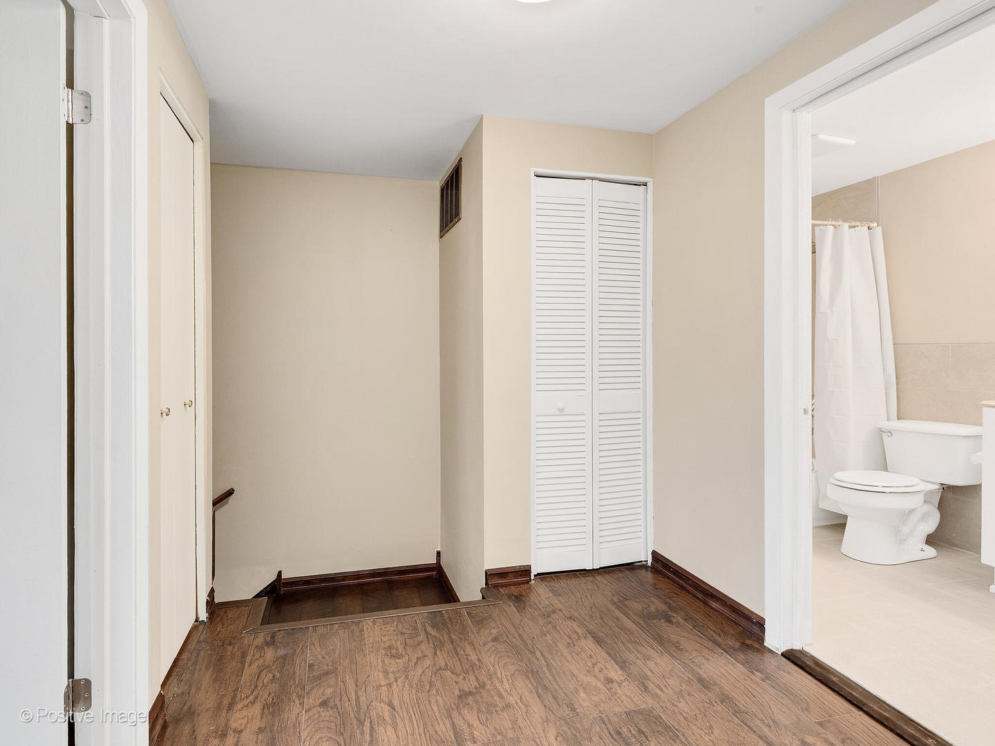 1955 Liberty Place #5643, Hoffman Estates, IL 60169