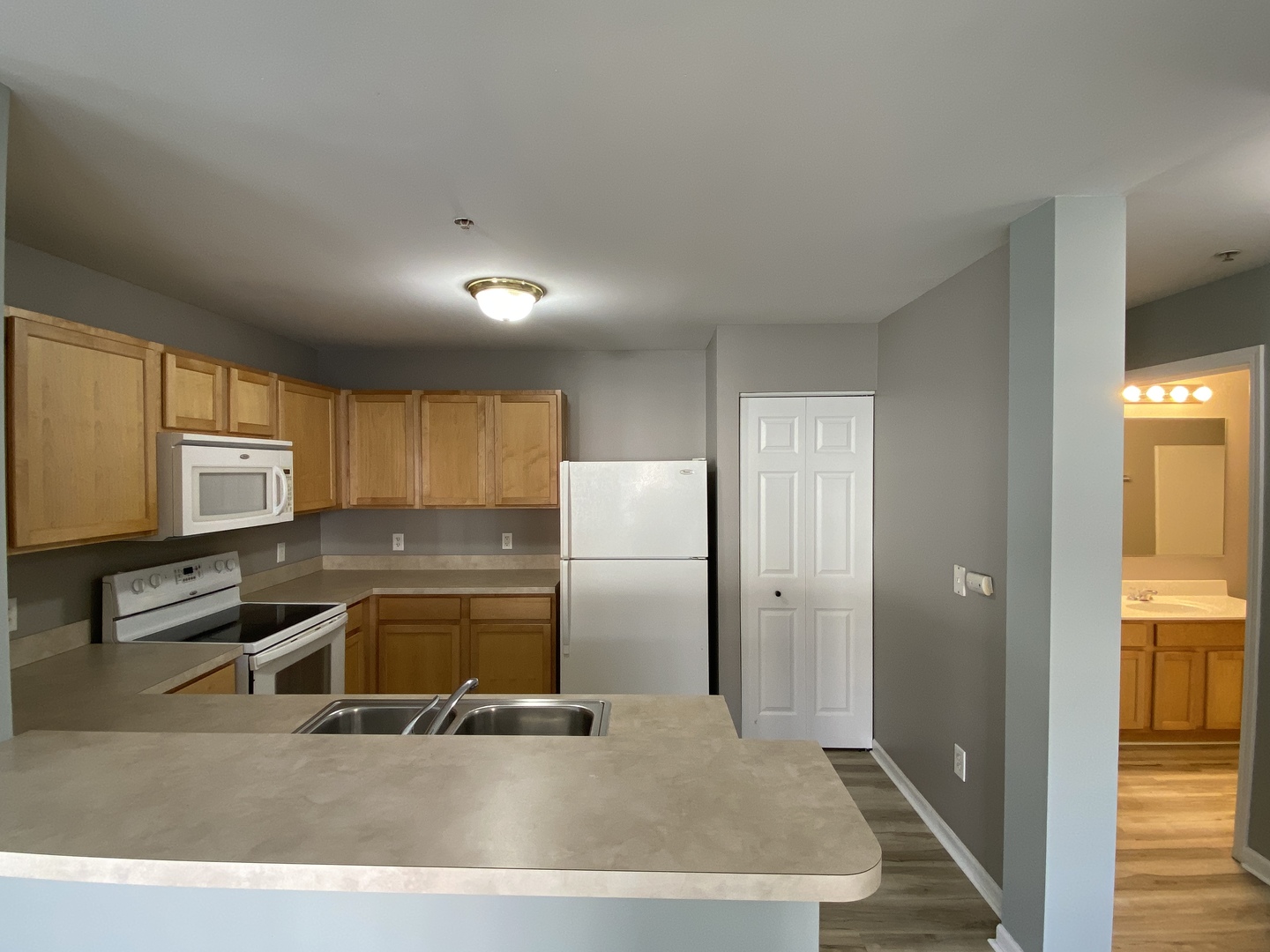 136 Bertram Drive #H, Yorkville, IL 60560