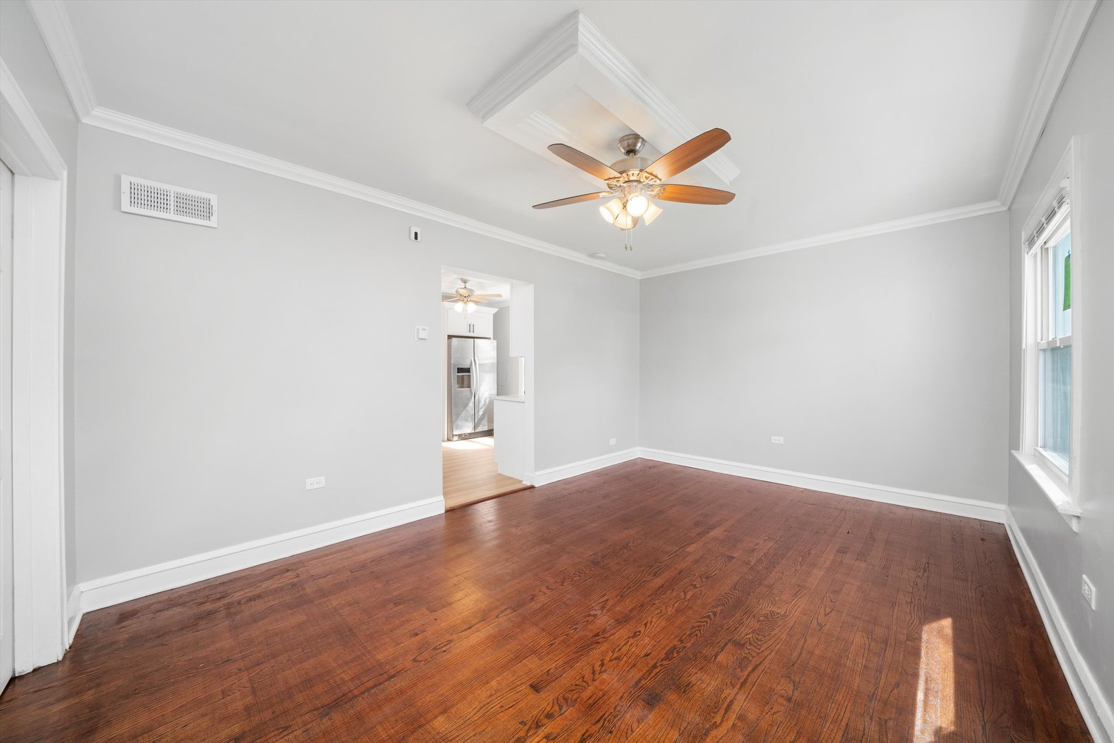 500 Engle Street, Dolton, IL 60419