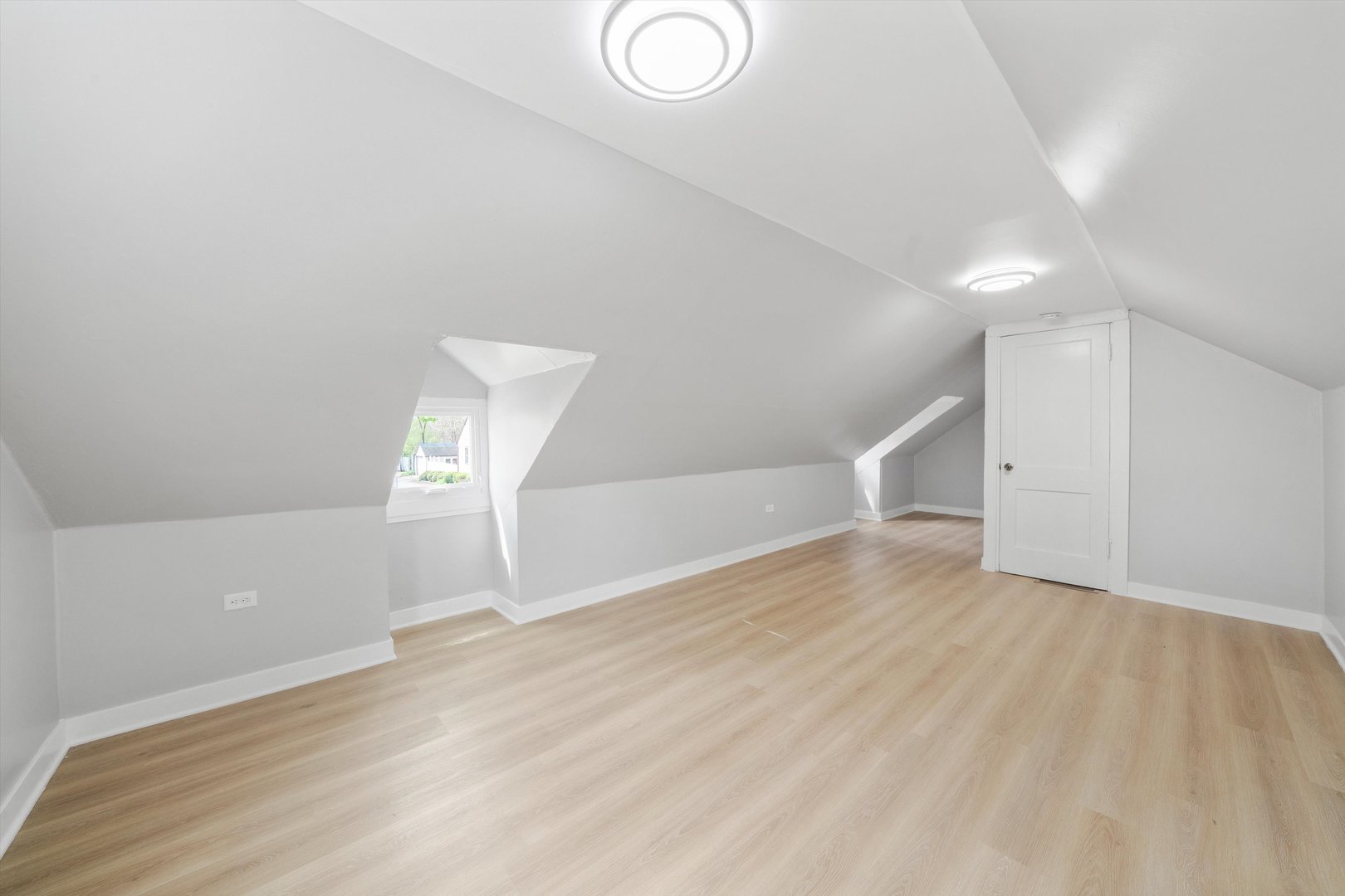 500 Engle Street, Dolton, IL 60419