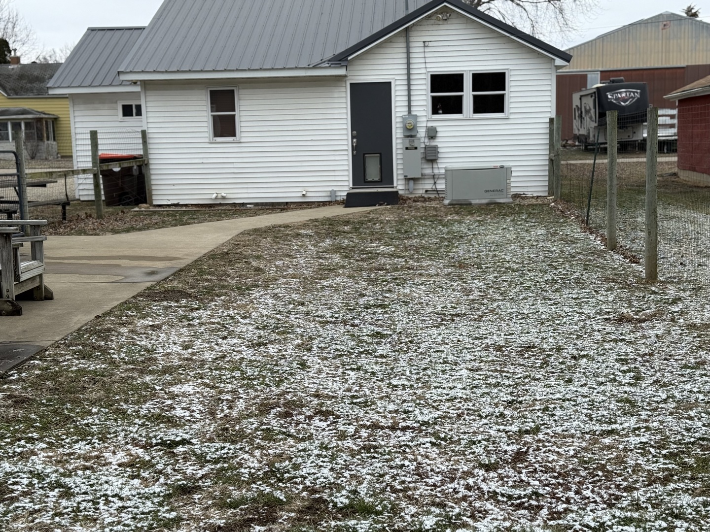 411 Jefferson Street, Henry, IL 61537