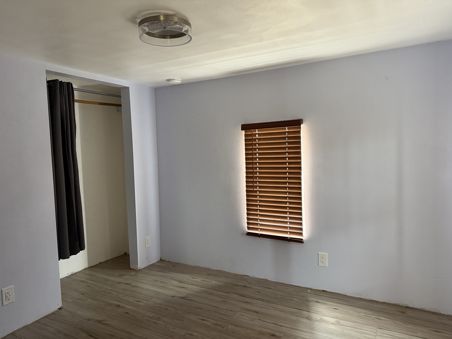 411 Jefferson Street, Henry, IL 61537