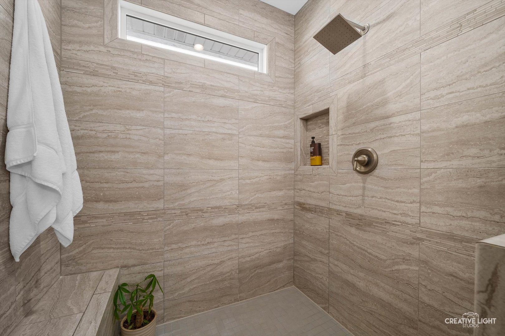 509 Marty Lane, Oswego, IL 60543