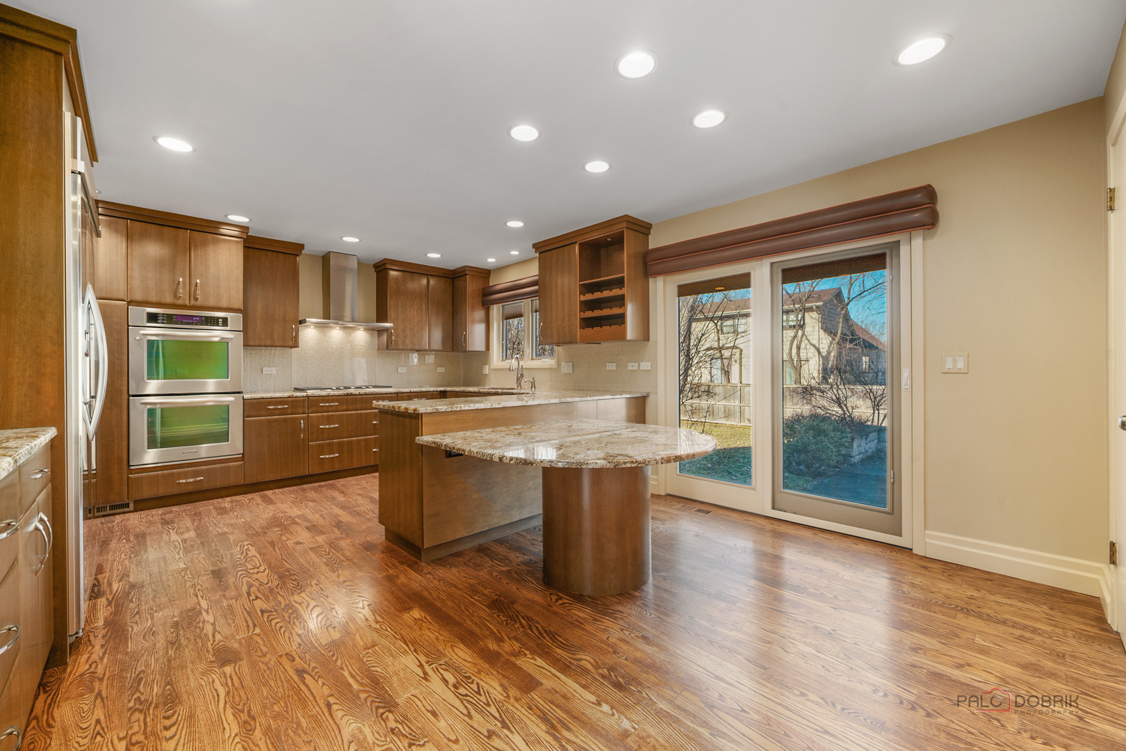 3926 Raintree Lane, Northbrook, IL 60062