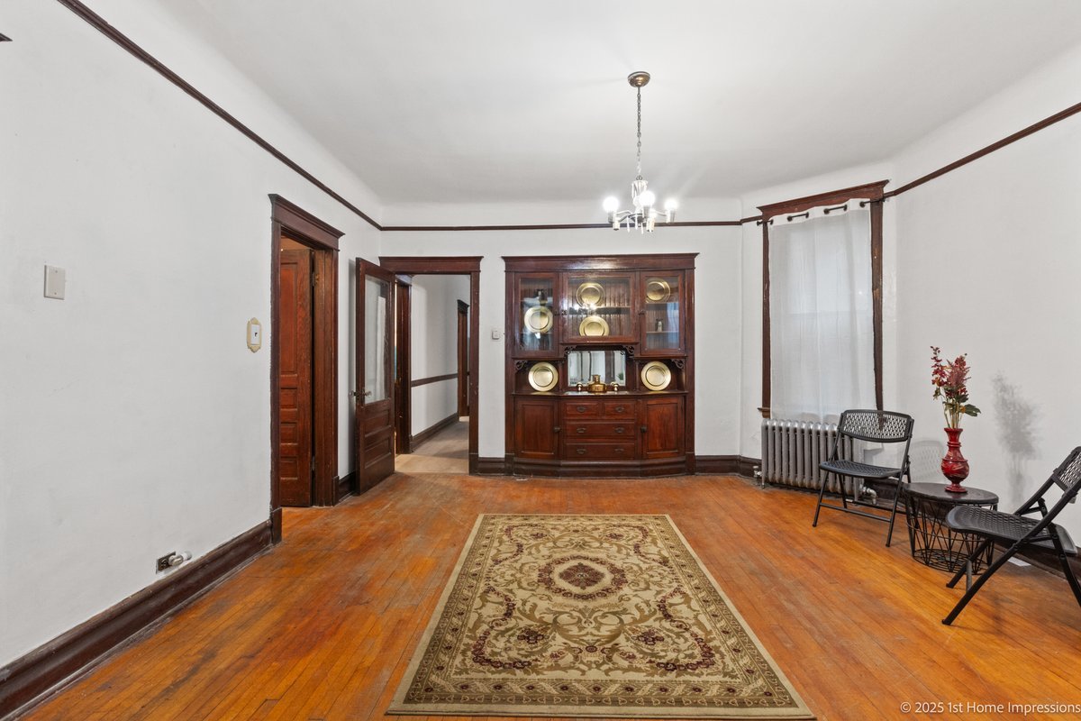 1833 S Troy Street, Chicago, IL 60623