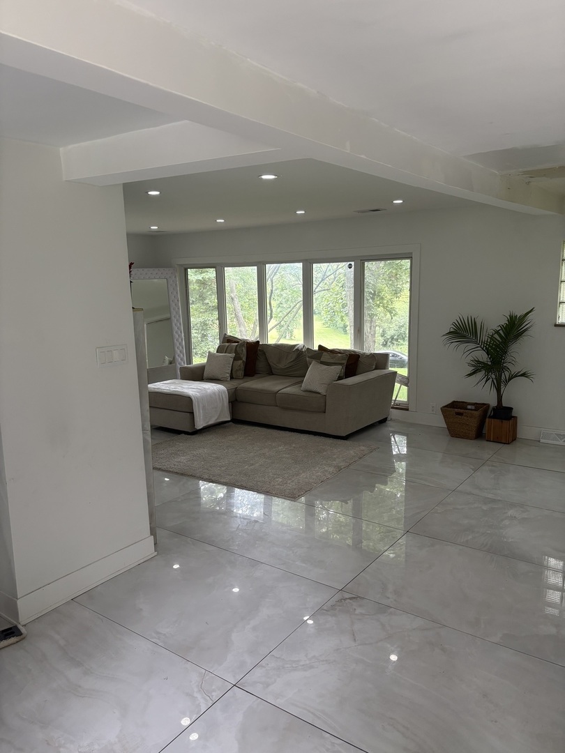 23000 Sherman Road, Steger, IL 60475