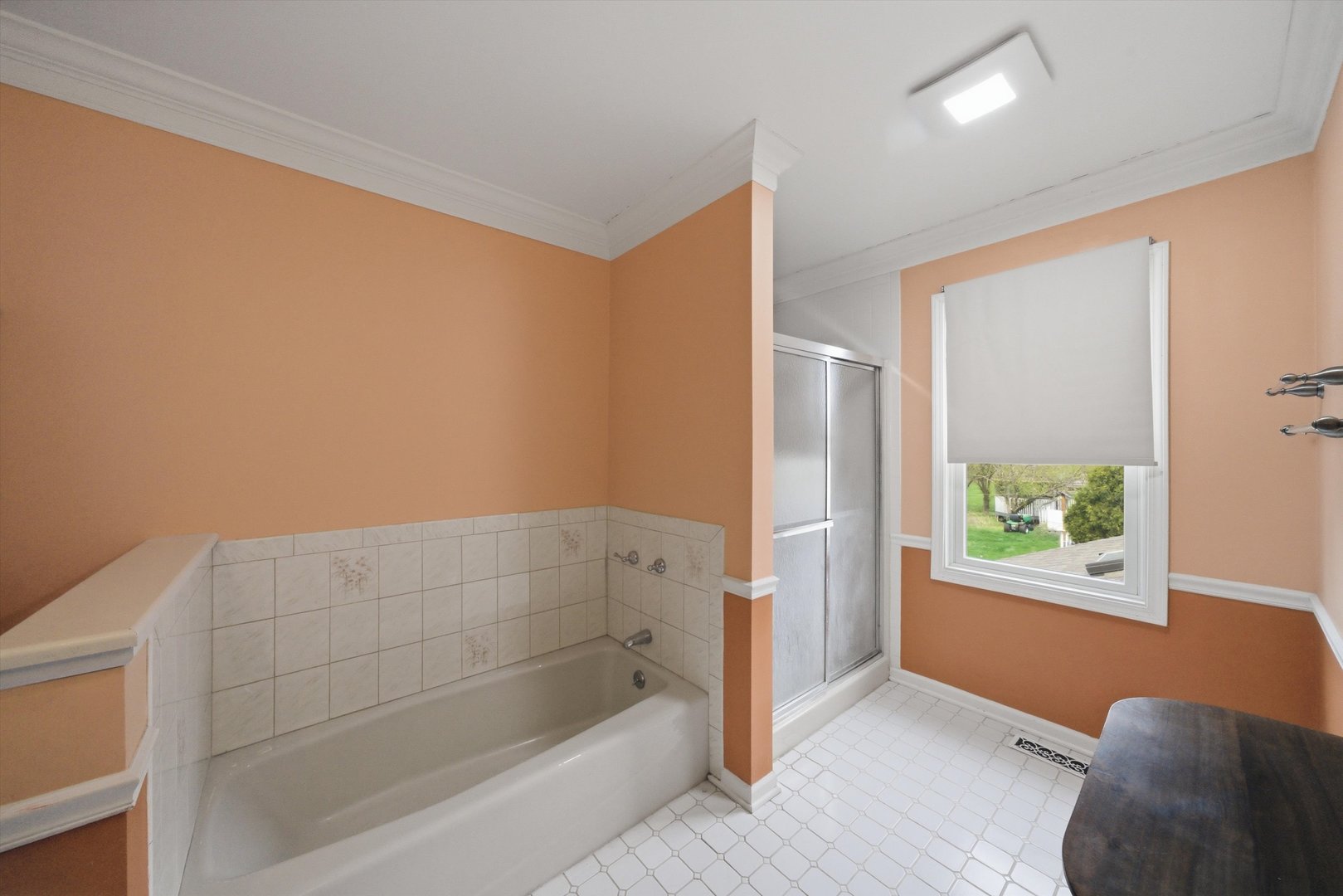 Crystal Lake, IL 60012