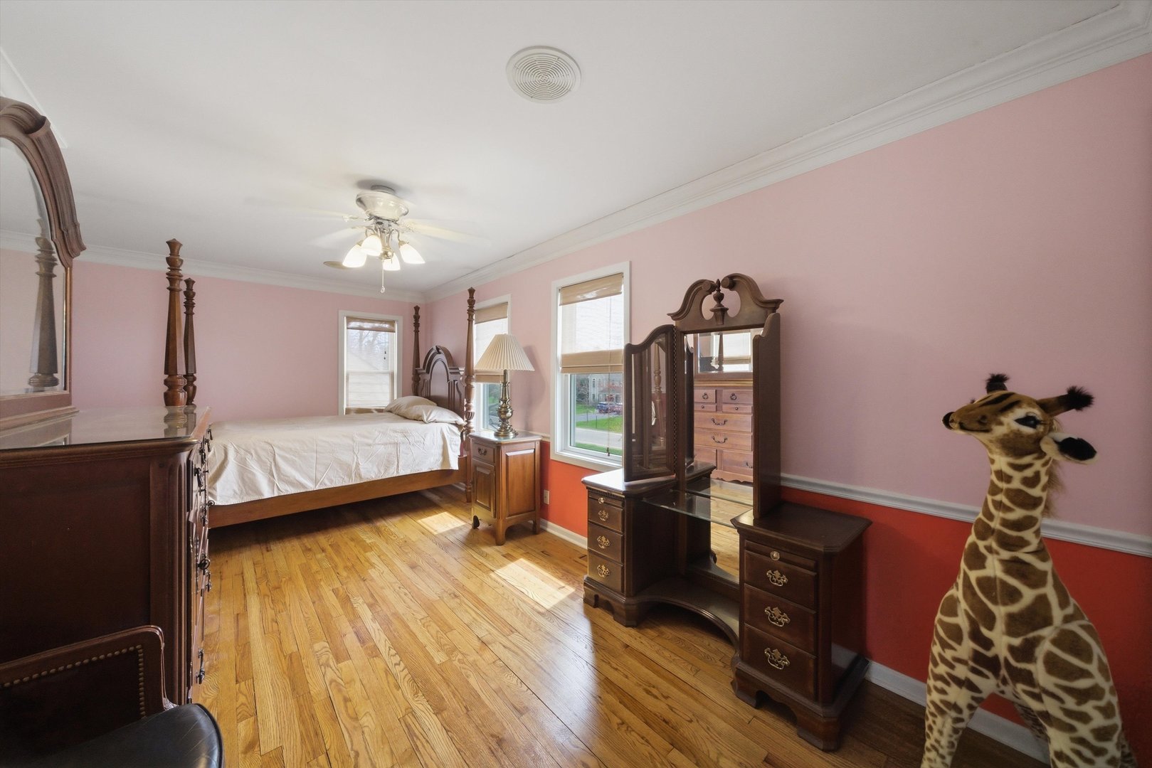 Crystal Lake, IL 60012