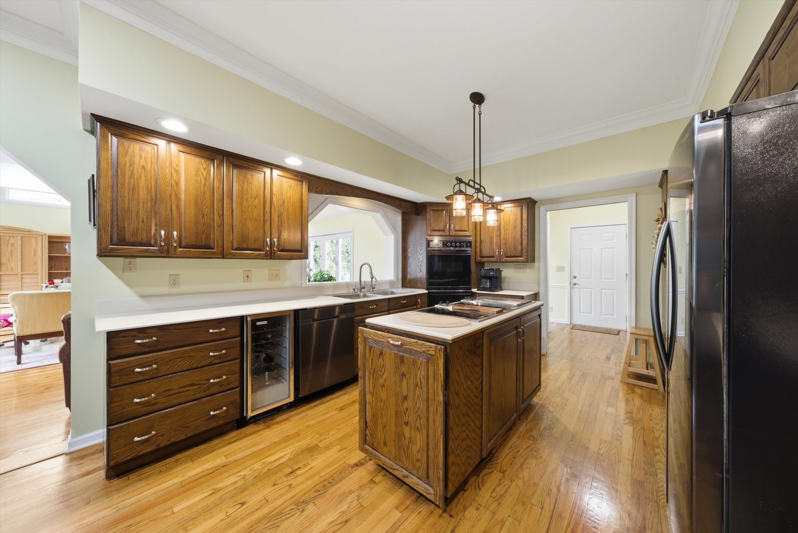 Crystal Lake, IL 60012