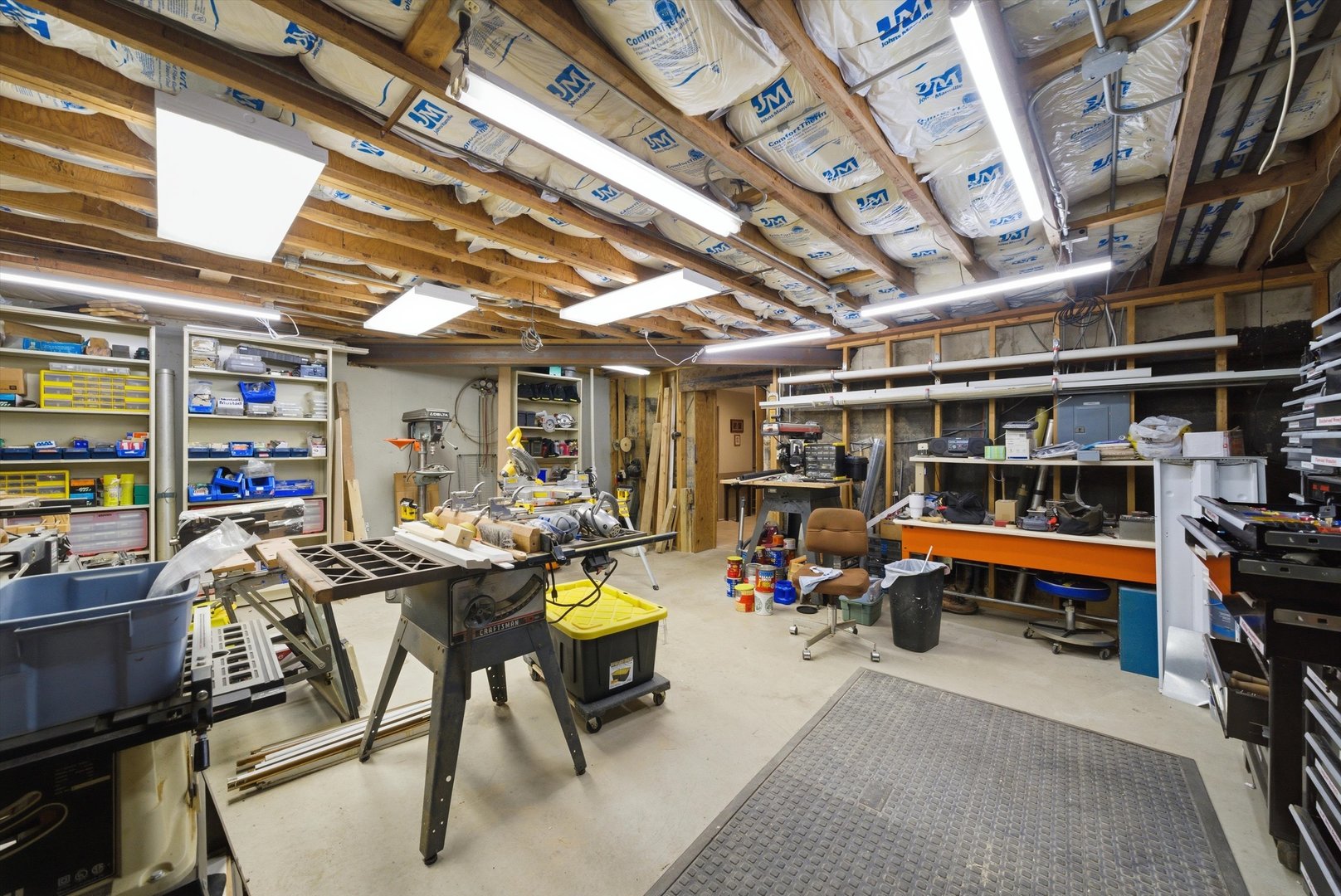 Crystal Lake, IL 60012