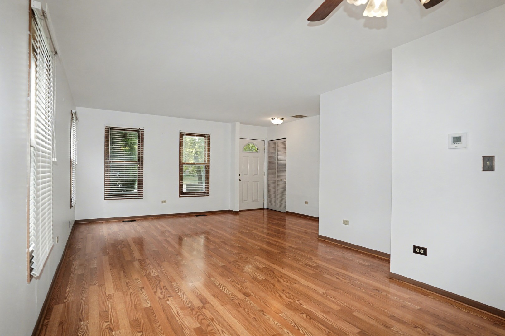 1410 Misthaven Lane, Elgin, IL 60123