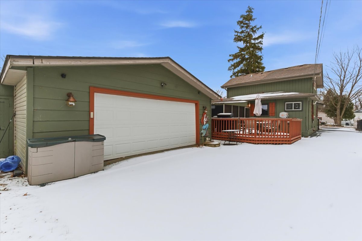 42169 N 6th Avenue, Antioch, IL 60002