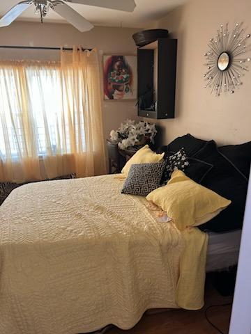 1424 Woodlawn Avenue, Ford Heights, IL 60411