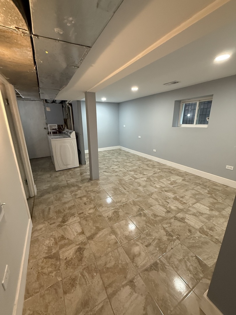 3616 N Kedzie Avenue #1, Chicago, IL 60618