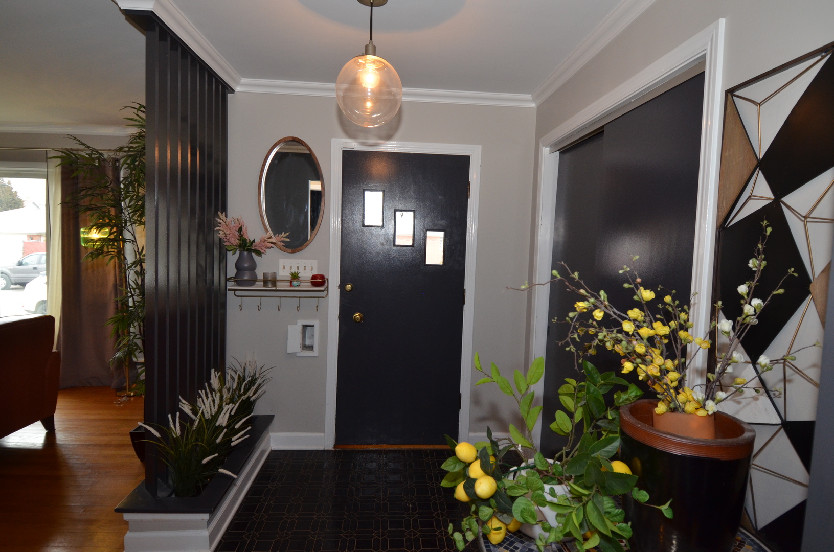 7235 W Barry Avenue, Chicago, IL 60707