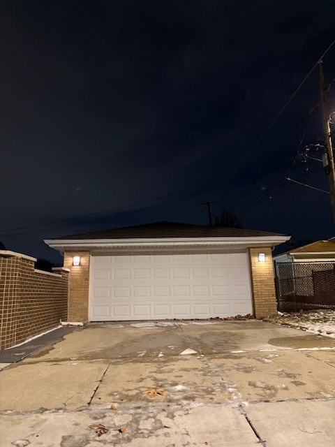 7235 W Barry Avenue, Chicago, IL 60707