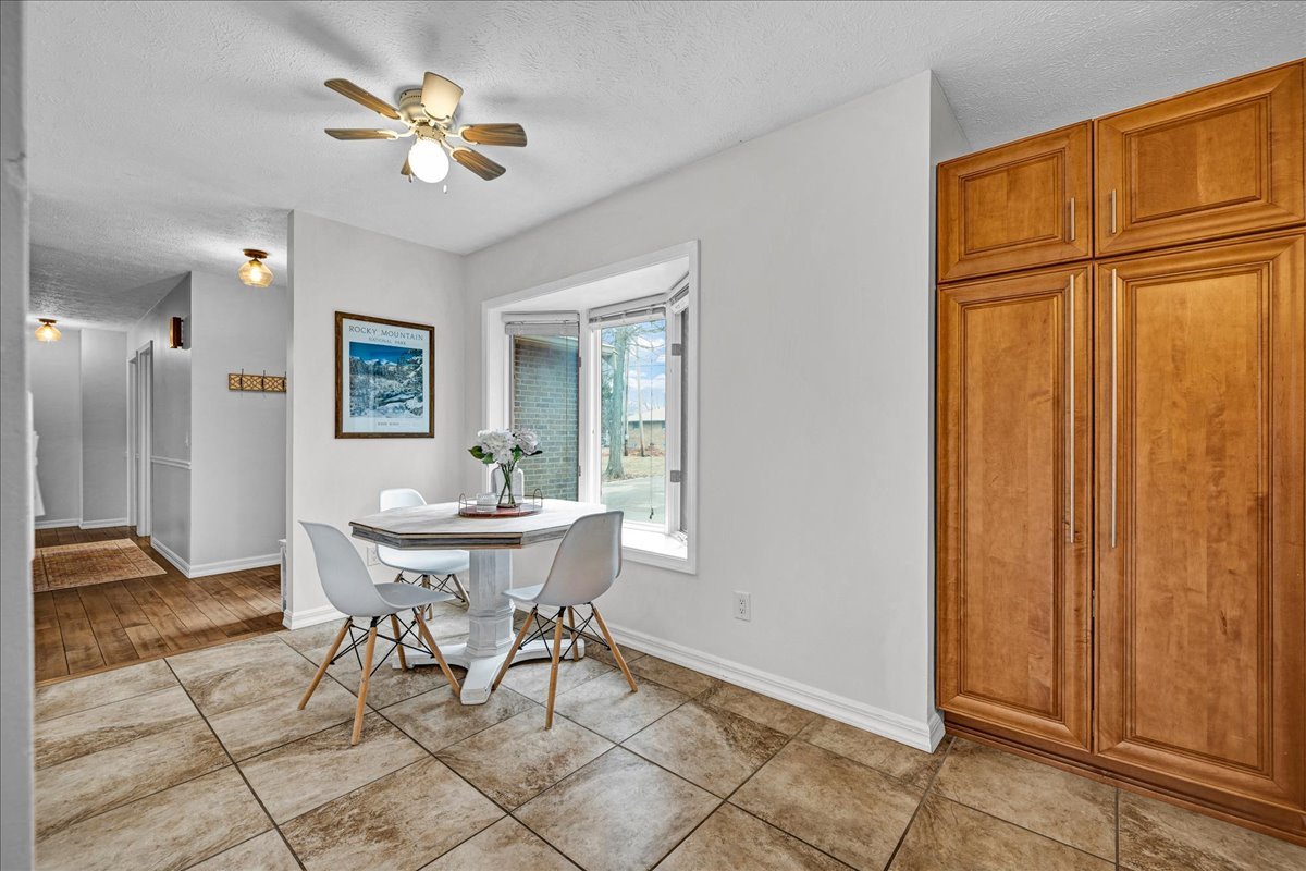 1705 Longden Avenue, Bloomington, IL 61701