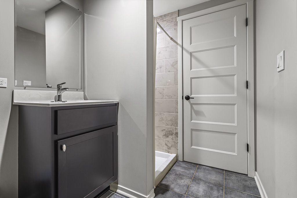 12401 S 68th Court, Palos Heights, IL 60463