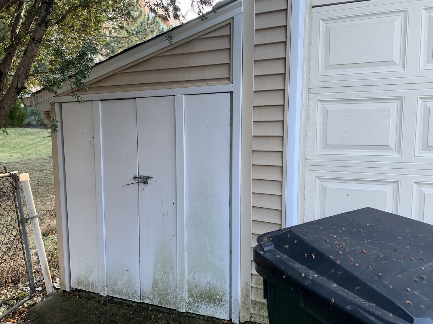 6701 W Forest View Lane, Niles, IL 60714