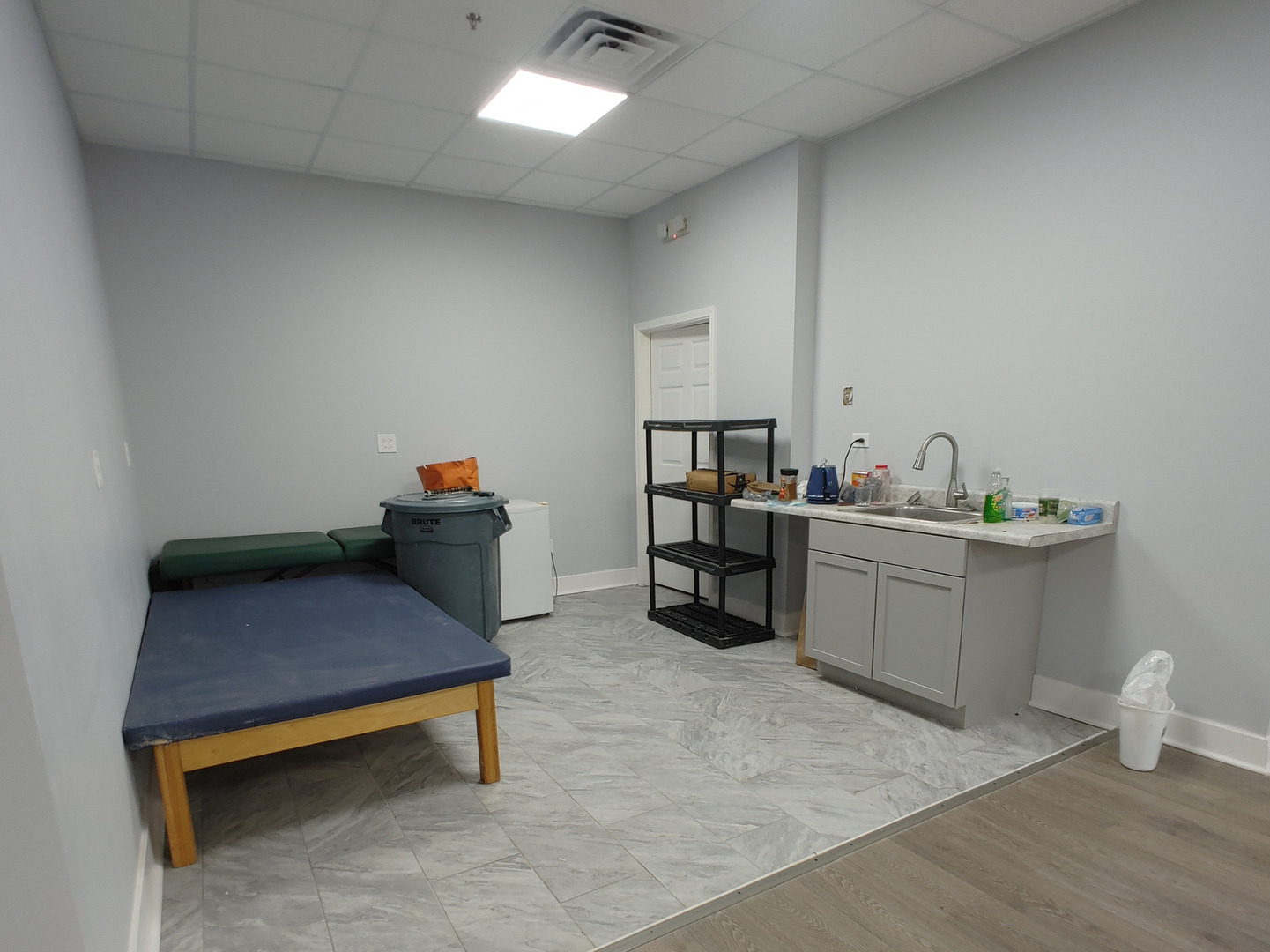 7901 W 159th Street #A, Tinley Park, IL 60477