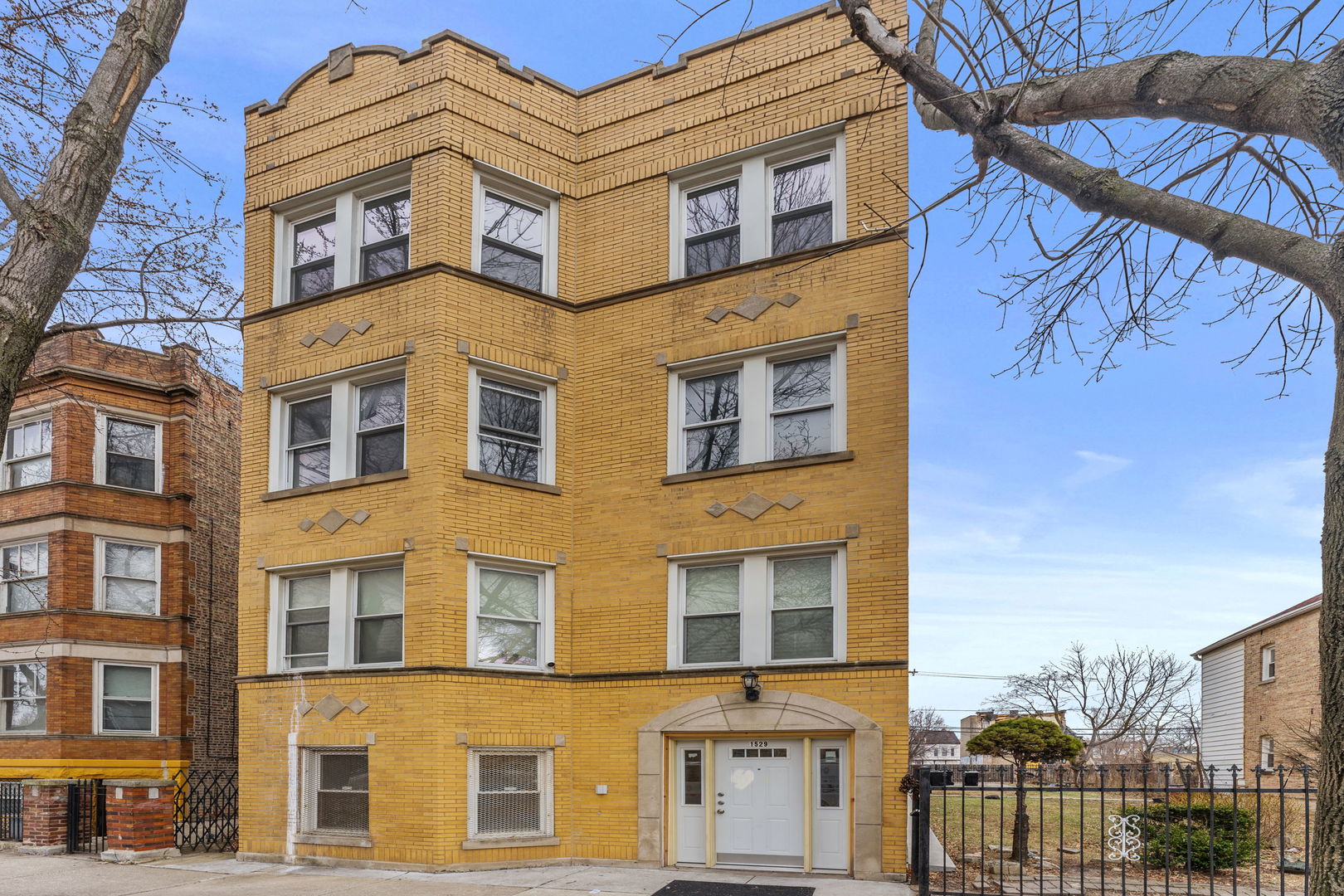 1529 S Komensky Avenue #2, Chicago, IL 60623