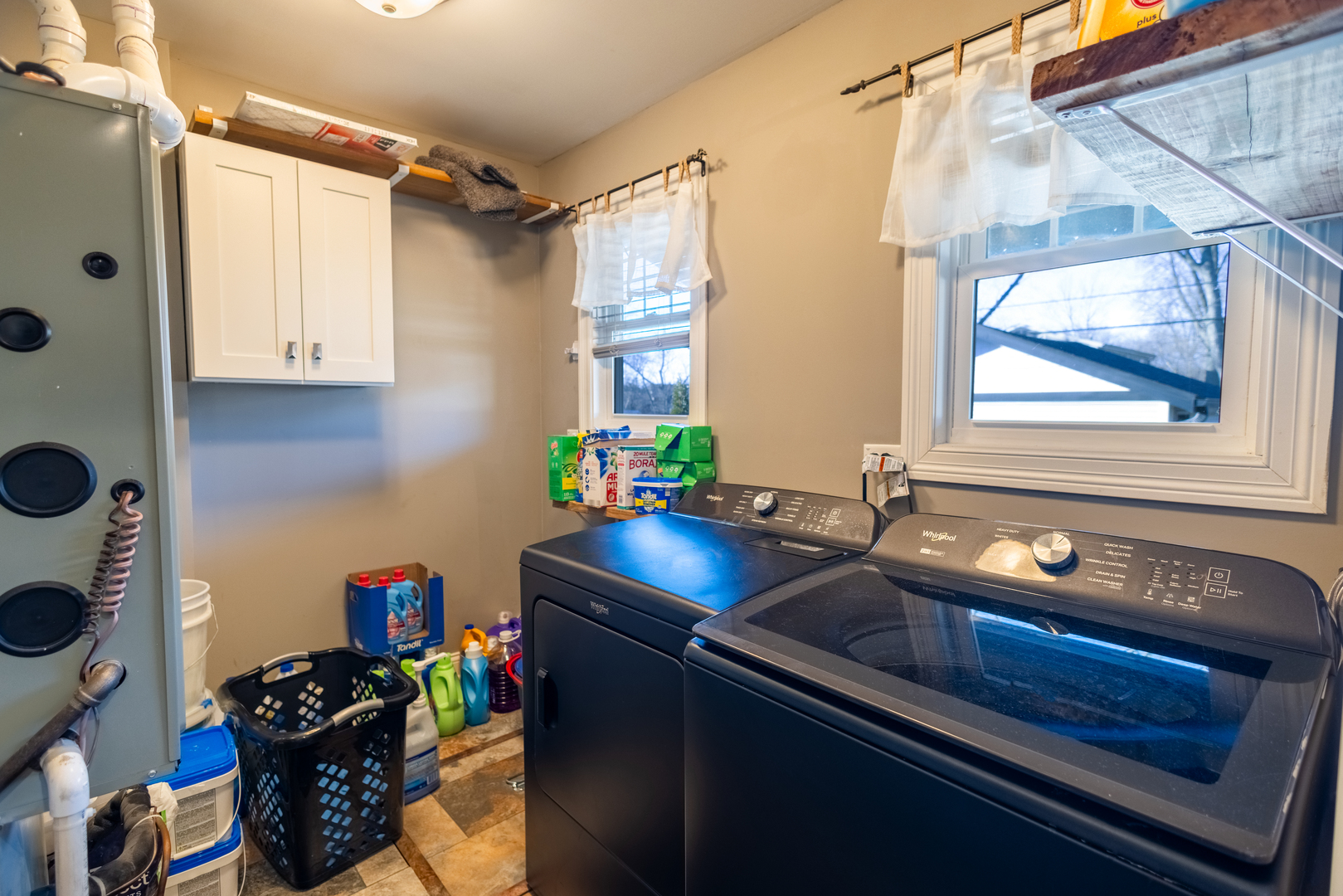 2303 Fairview Avenue, Johnsburg, IL 60051