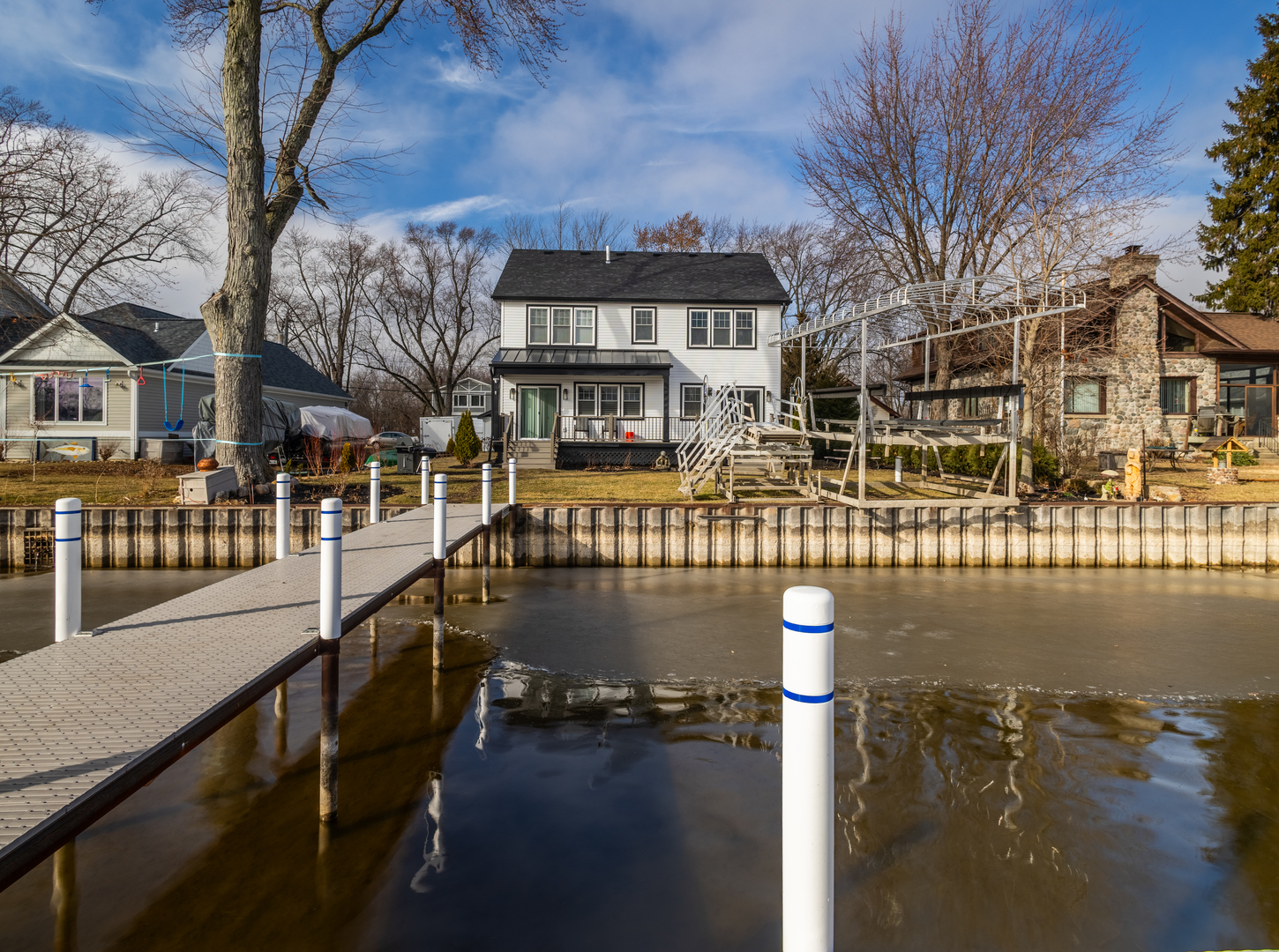 2303 Fairview Avenue, Johnsburg, IL 60051