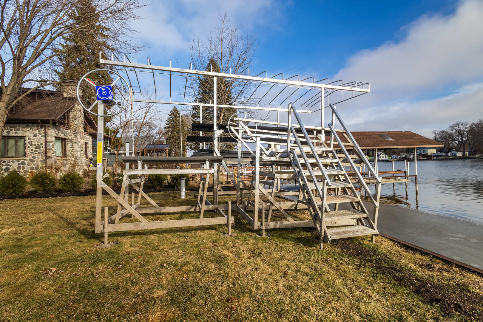 2303 Fairview Avenue, Johnsburg, IL 60051