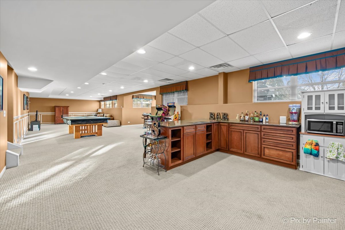 7 Birchwood Court, Lake In The Hills, IL 60156