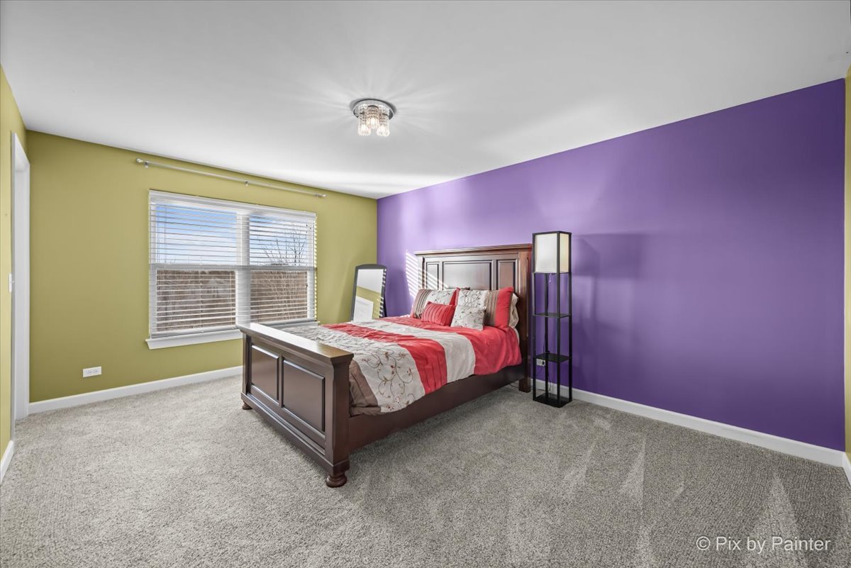 7 Birchwood Court, Lake In The Hills, IL 60156