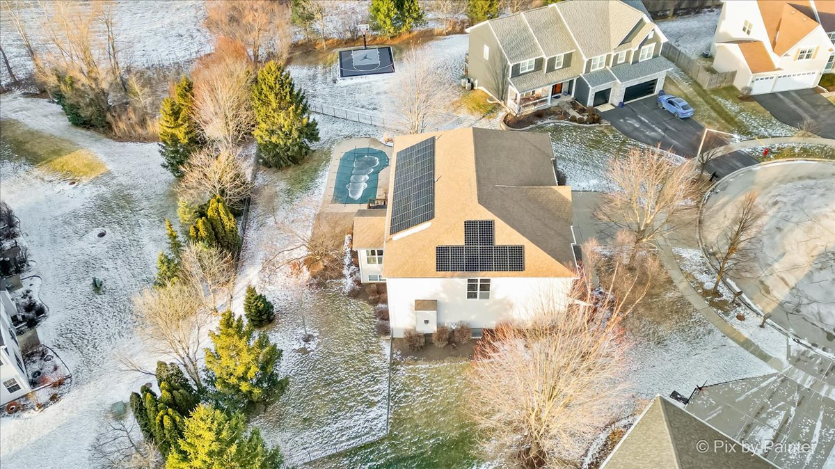 7 Birchwood Court, Lake In The Hills, IL 60156